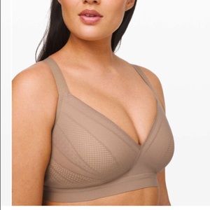 Lululemon Awake to Lace 36 DD NWT
